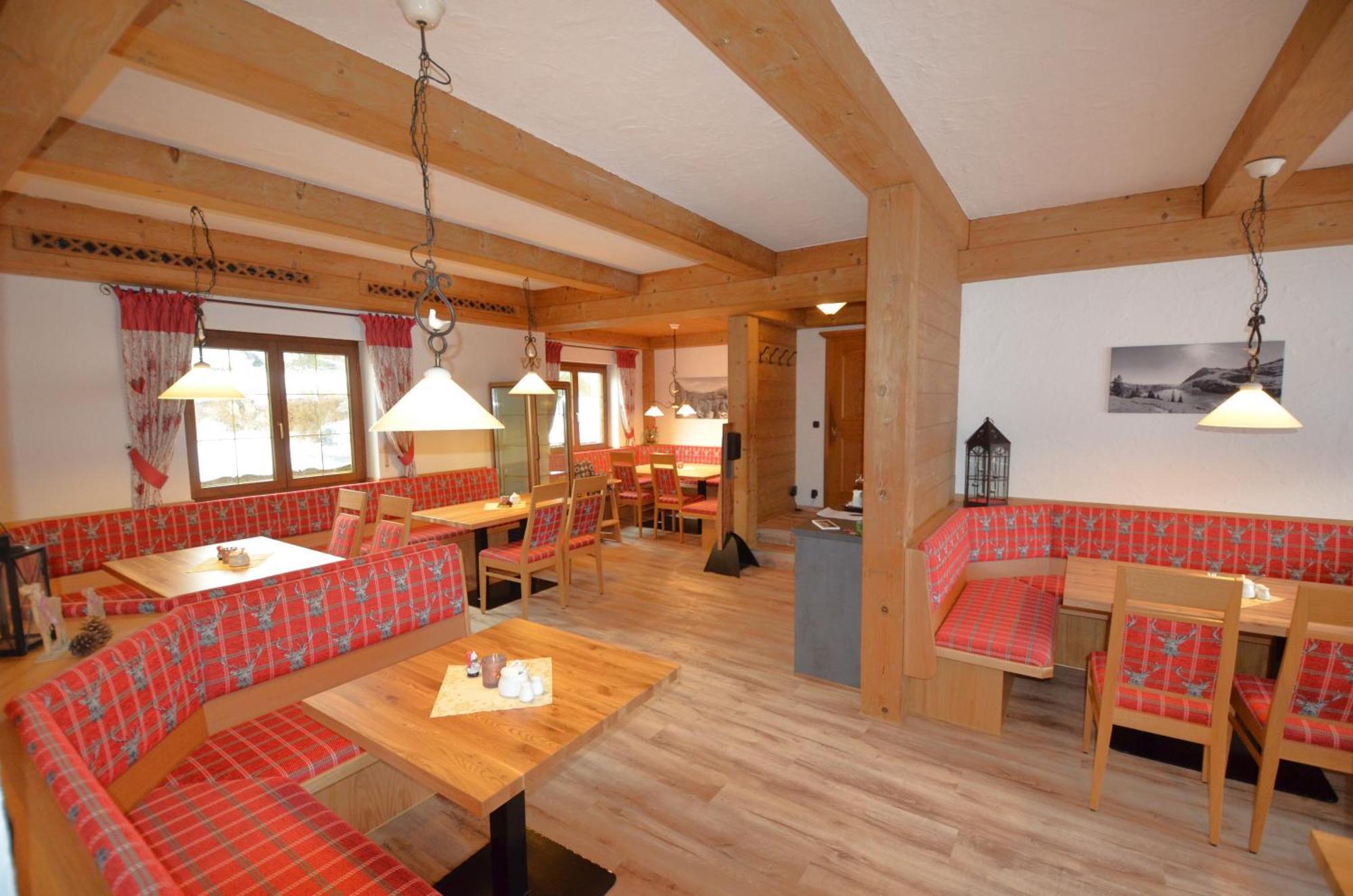 Hotel Cafe Fuggerhof Оберстдорф Екстериор снимка