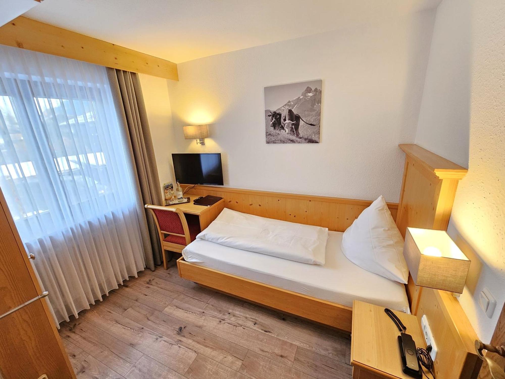 Hotel Cafe Fuggerhof Оберстдорф Екстериор снимка