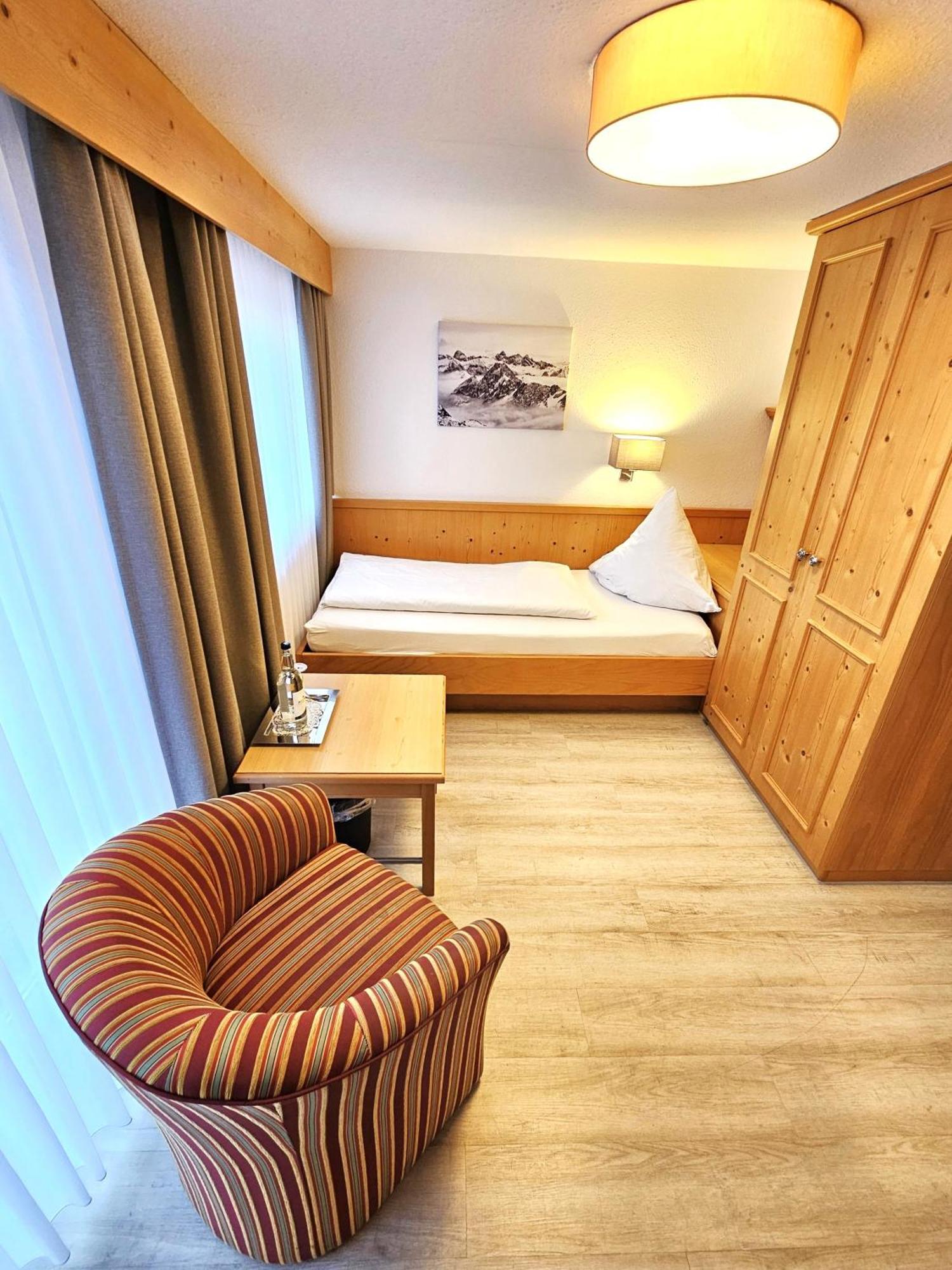 Hotel Cafe Fuggerhof Оберстдорф Екстериор снимка