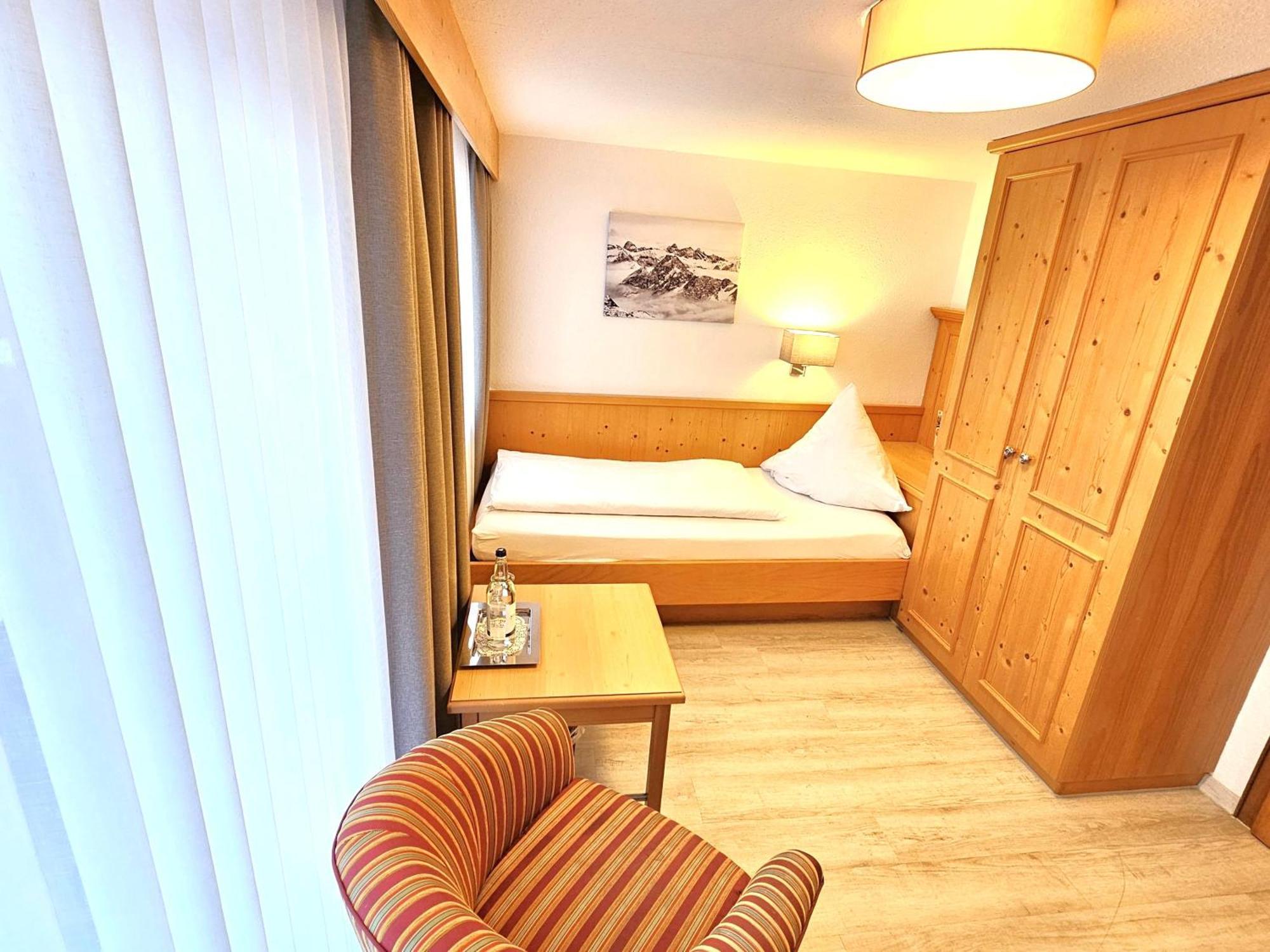 Hotel Cafe Fuggerhof Оберстдорф Екстериор снимка