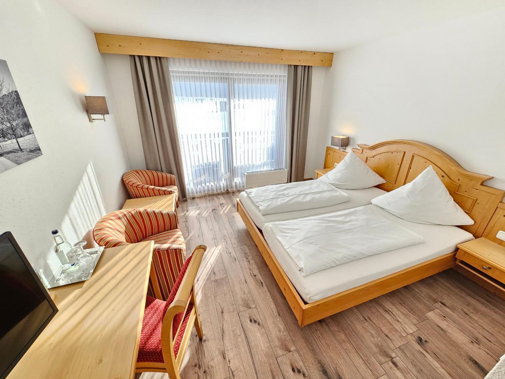 Hotel Cafe Fuggerhof Оберстдорф Екстериор снимка
