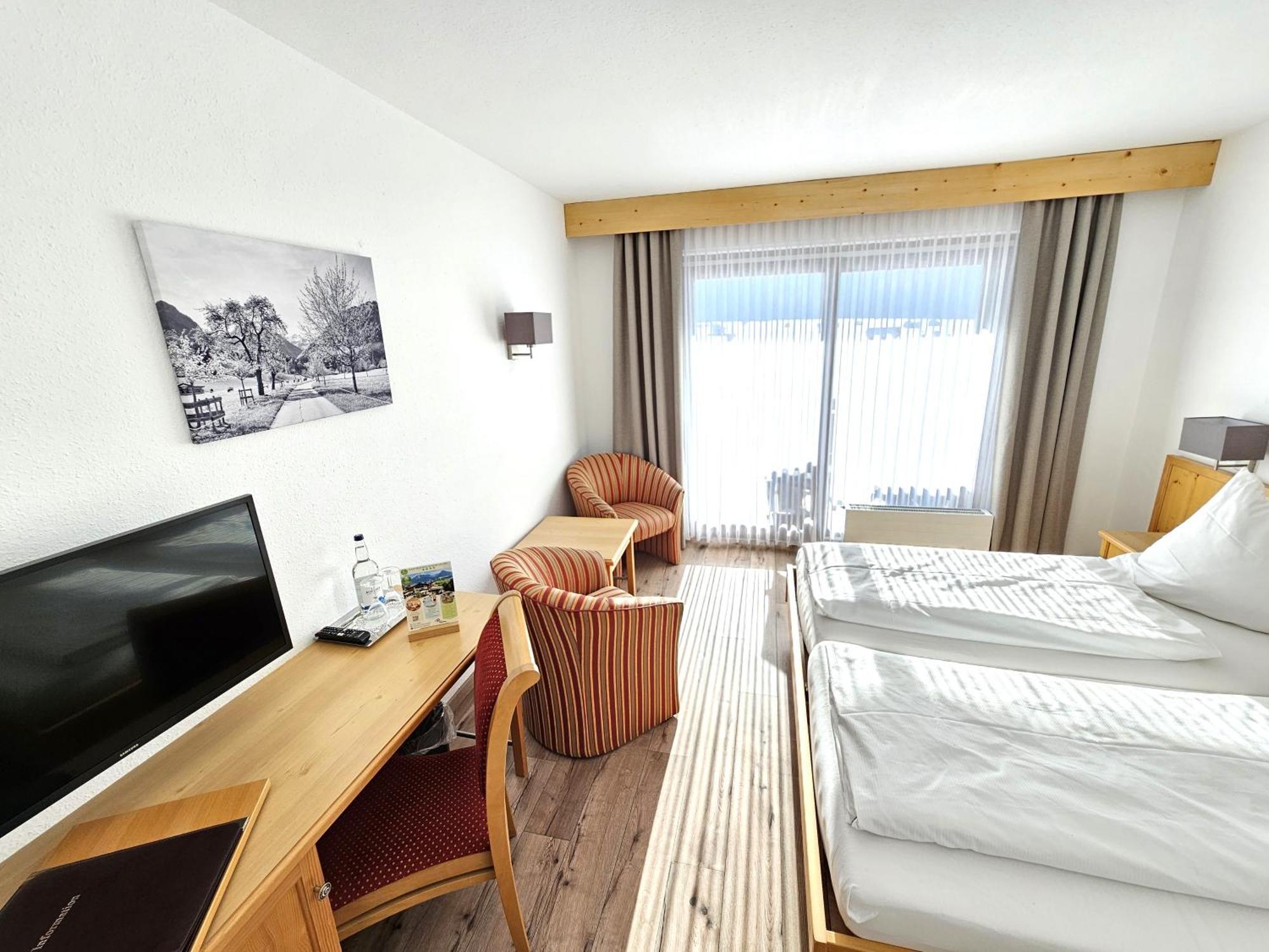 Hotel Cafe Fuggerhof Оберстдорф Екстериор снимка