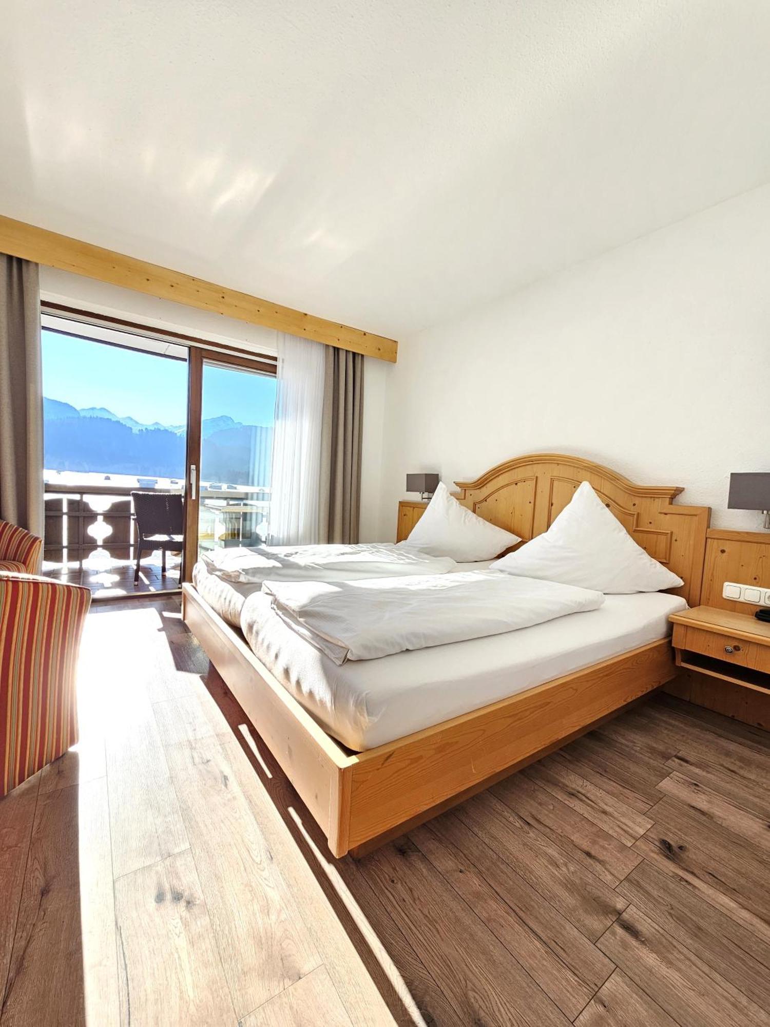 Hotel Cafe Fuggerhof Оберстдорф Екстериор снимка