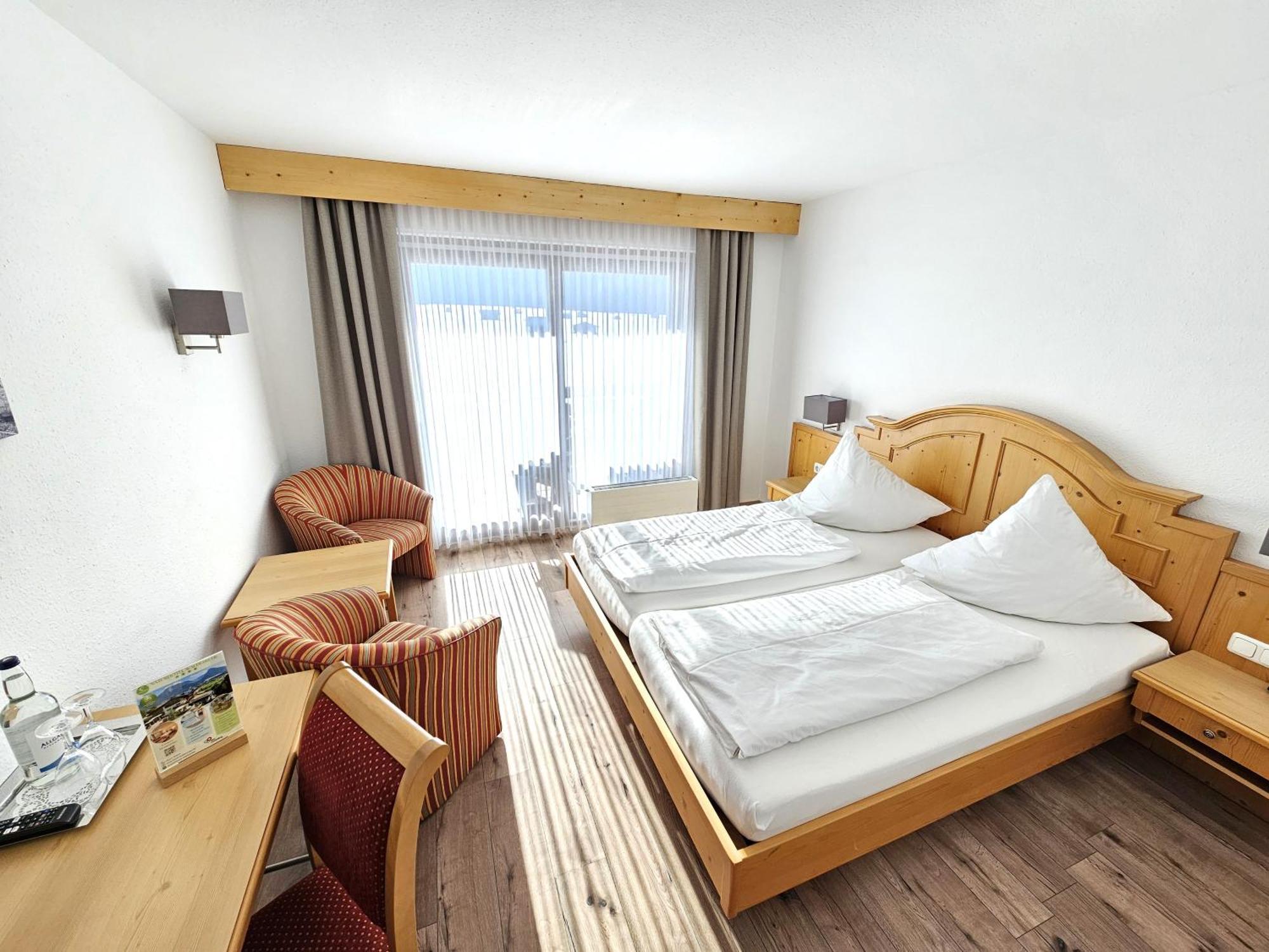 Hotel Cafe Fuggerhof Оберстдорф Екстериор снимка