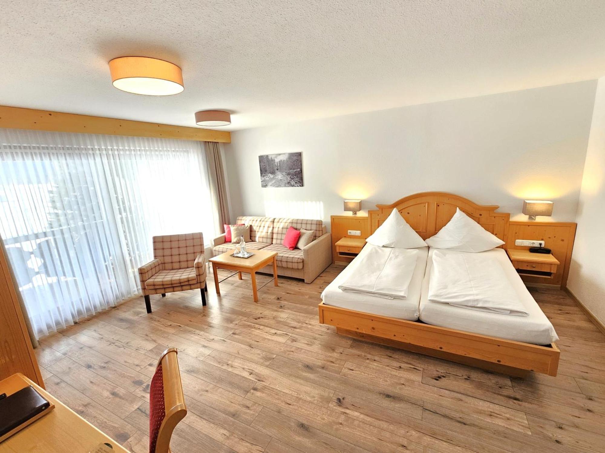 Hotel Cafe Fuggerhof Оберстдорф Екстериор снимка